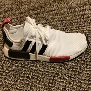 Adidas runnin shoe